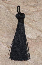 Load image into Gallery viewer, King Arthur Trim Bell Tassel: Product Number BDH 11309
