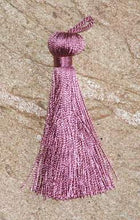 Load image into Gallery viewer, King Arthur Trim Bell Tassel: Product Number BDH 11309