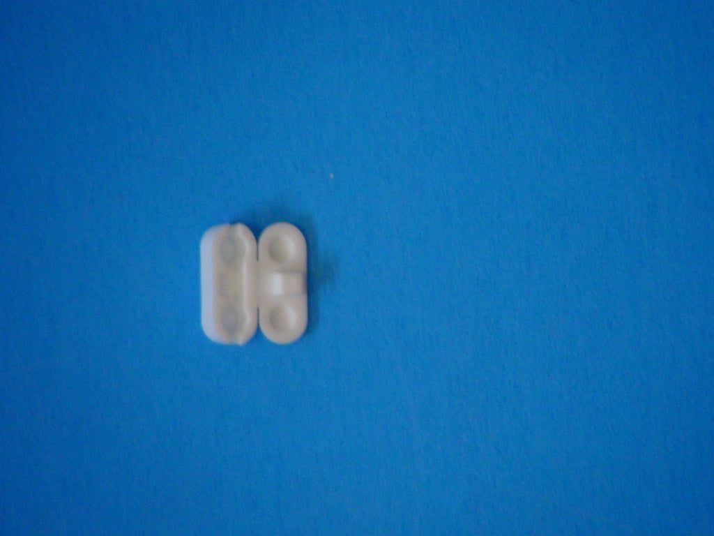 Plastic Chain Connector: Product Number 1879