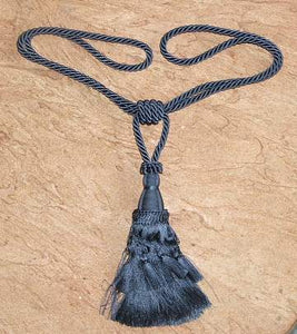 King Arthur Trim Single Bell Tassel: Product Number BDH22056