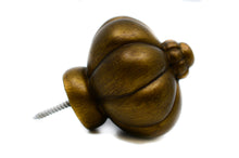 Load image into Gallery viewer, Vesta Finial: Product Number 618