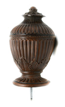 Load image into Gallery viewer, Octavia Finial: Product Number 637