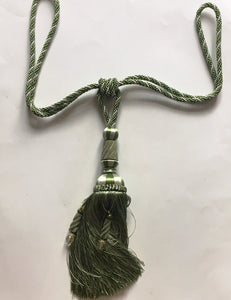 36" Spread Tieback: Product Number BDH 4062